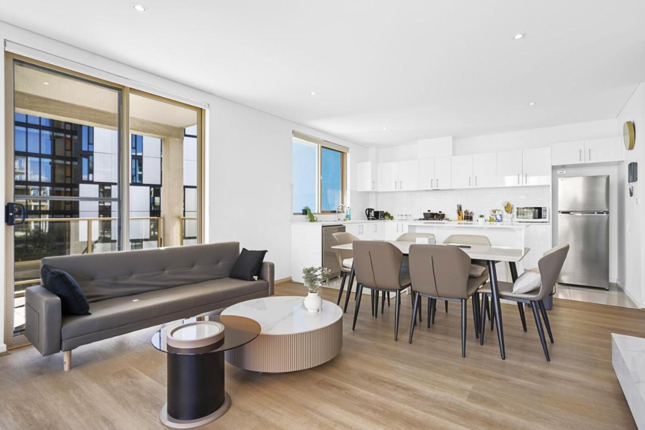 Cozy In Chatswood Next To Train Station Apartment